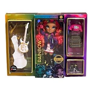 Rainbow Guitar Special Edition Rainbow High Rockstars CARMEN MAJOR Fashion Doll